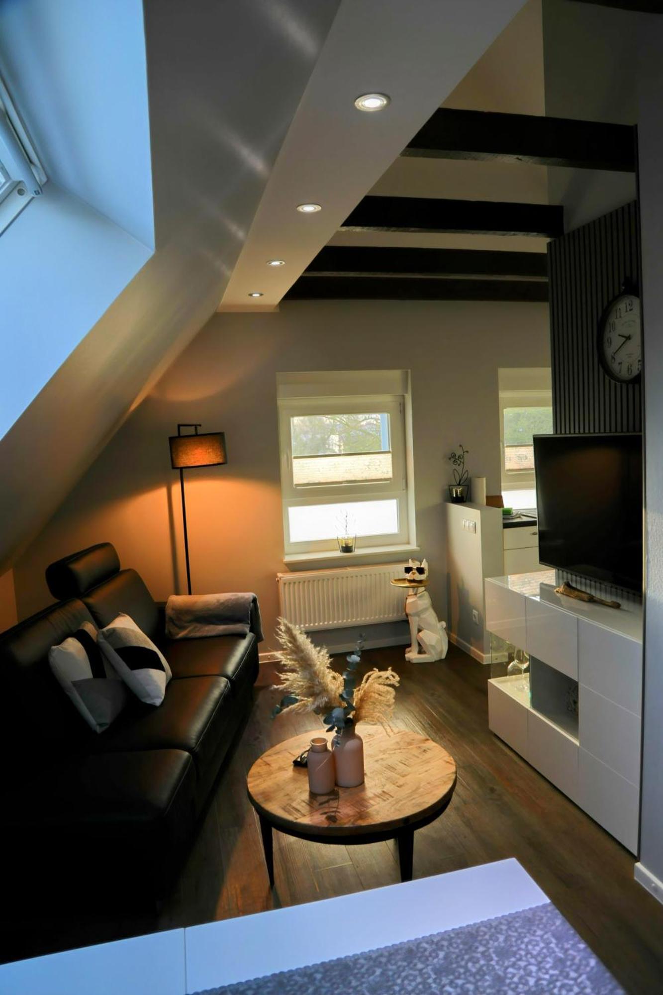 Eine Sehr Gemuetliche Dachgeschoss Ferienwohnung Ihlow  Exteriér fotografie